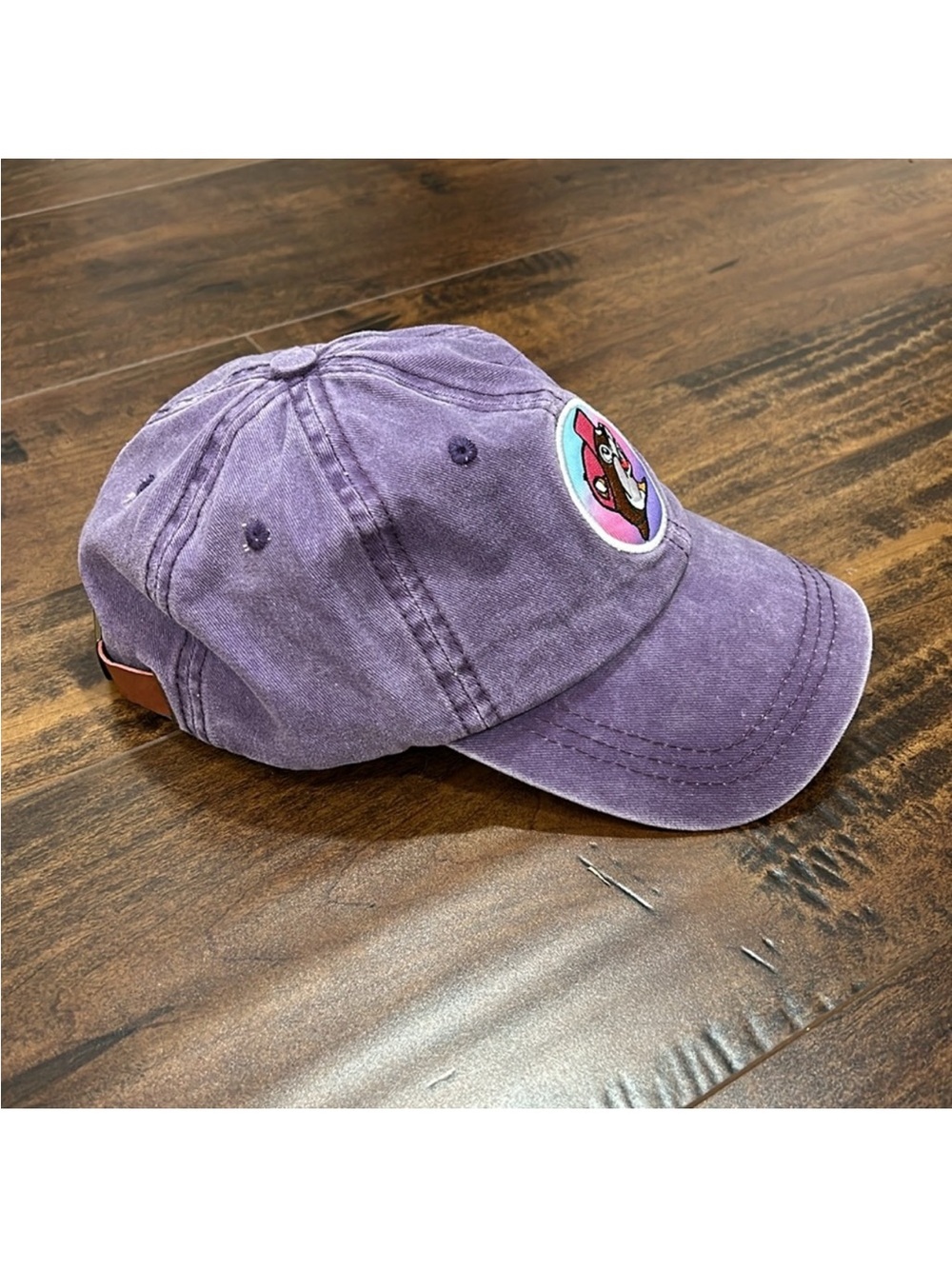 Buc-ee’s Beaver Purple Cap - Picture 2 of 7